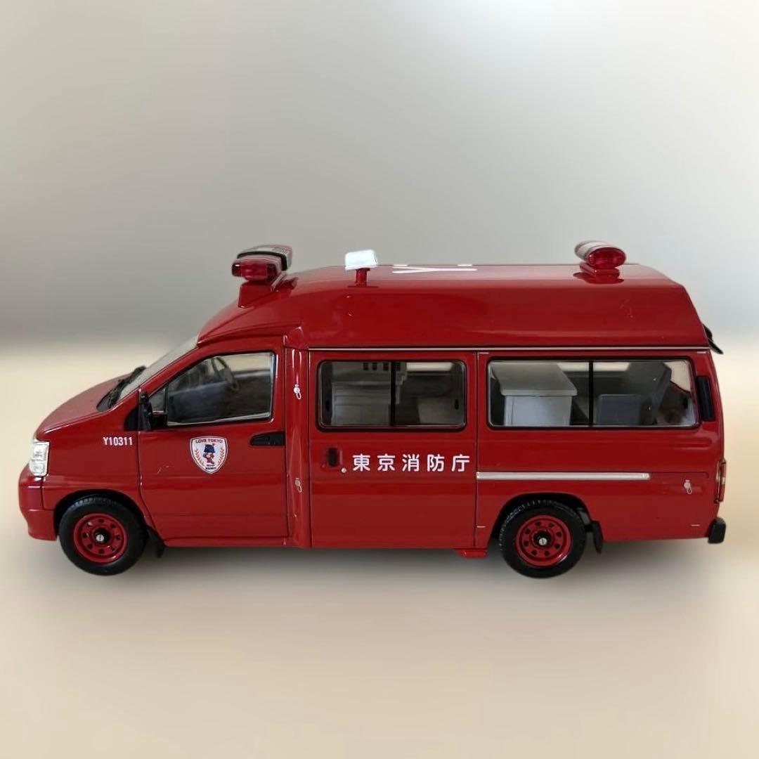 トミカ　トミカリミテッドヴィンテージ　ネオ　日産エルグランド　消防指揮隊車