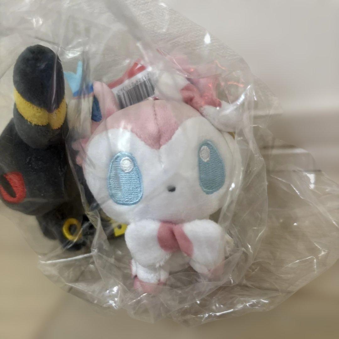 ポケットモンスター　ニンフィア、エーフィ、ブラッキー＋イーブイ＋シャワーズ