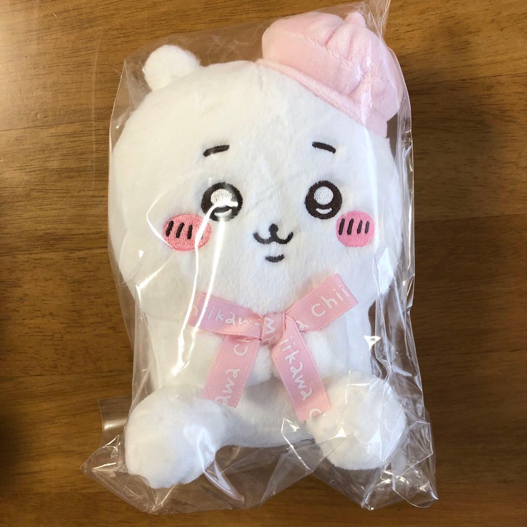 ちいかわ　東京みやげ　ちいかわぬいぐるみ　お座りぬいぐるみ　ハチワレ　古本屋