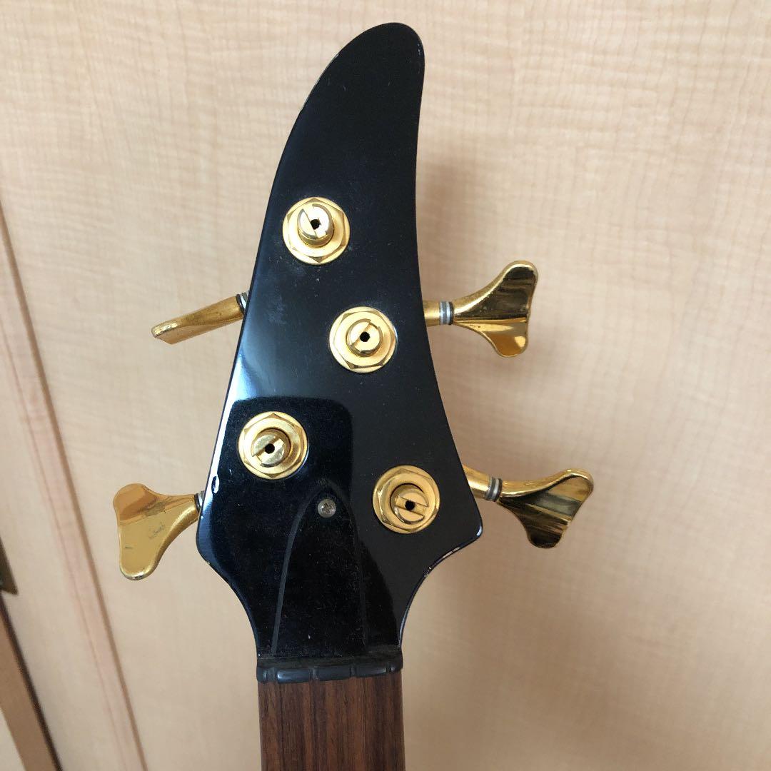 エレキベース