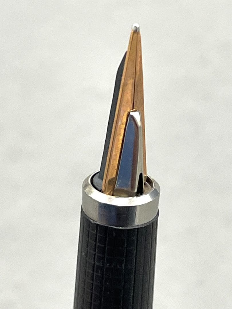 【未使用】パーカー万年筆　180　インシグニア　＋ボールペン　セット