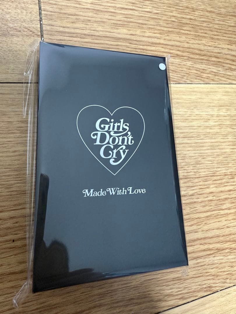 Girls don’t cry verdy キーホルダー