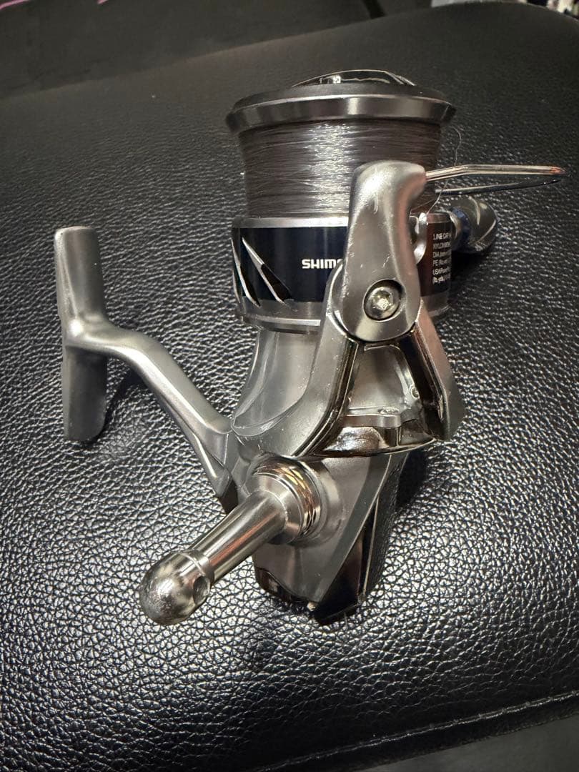 15ストラディックC3000HGM 替えスプール付き