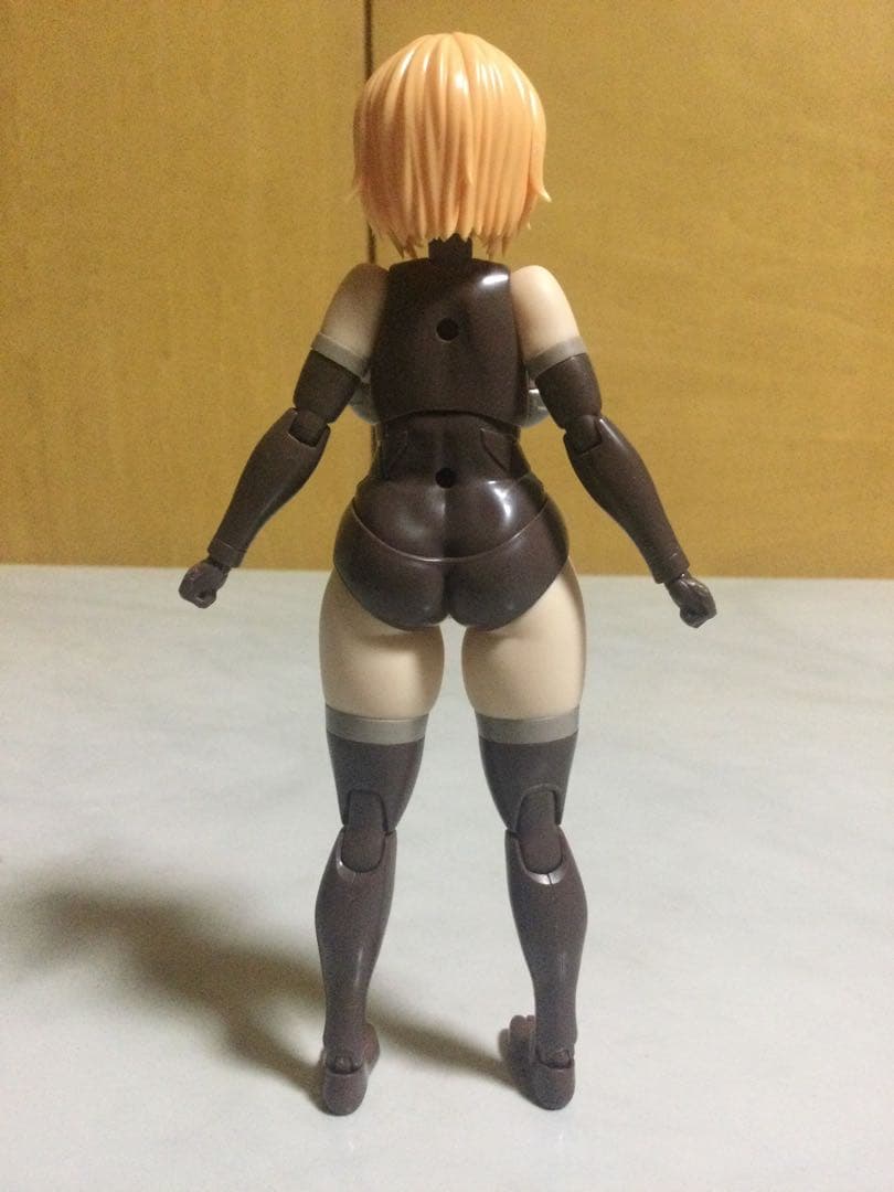 フレームアームズ・ガール 輝鎚・甲 素組完成品