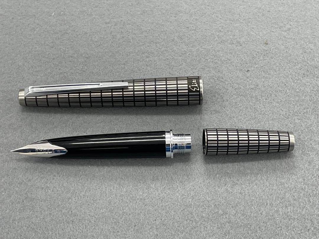 【未使用】PILOT Elite 総格子柄　万年筆　シャーペン ボールペン