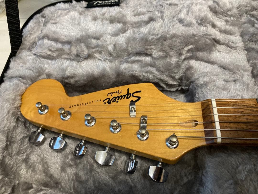 Fender squire ストラトキャスター