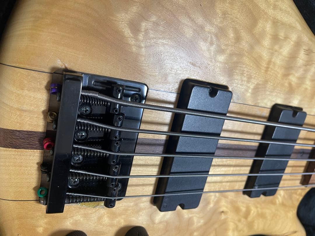 ibanez usa custom 5弦ベース