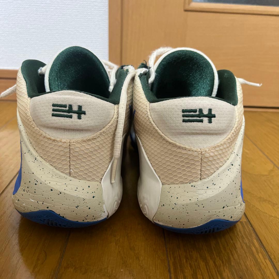NIKE フリーク1