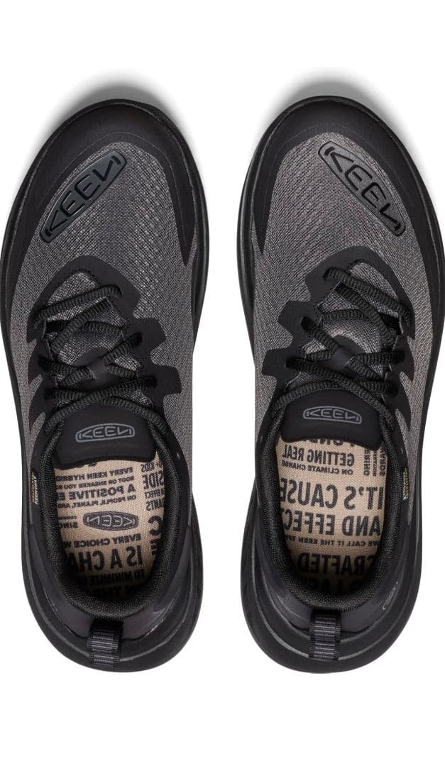 KEEN 防水ウォーキングシューズ