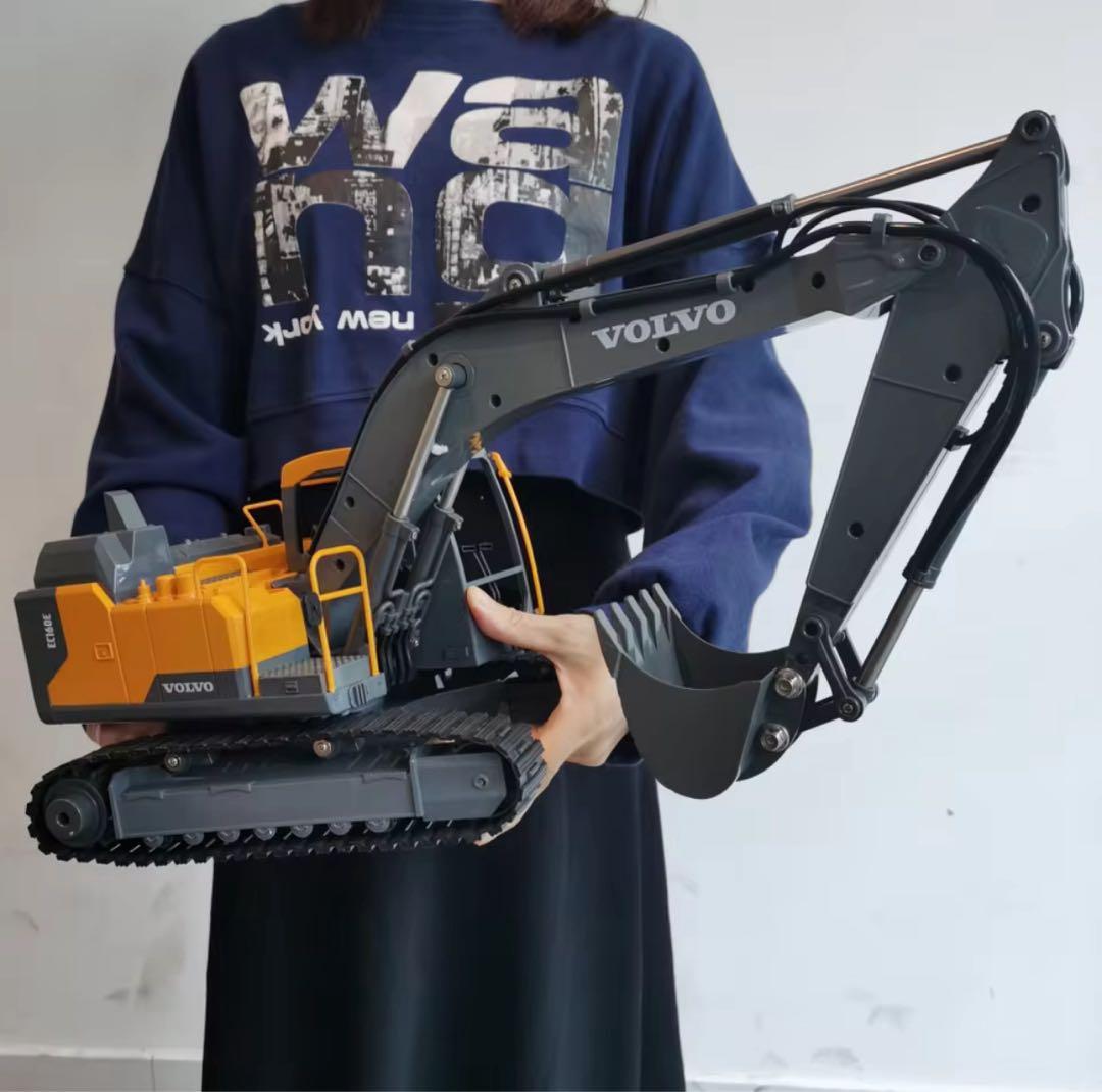 ショベルカー　E598 1/16 ラジコン 重機　パワーショベル