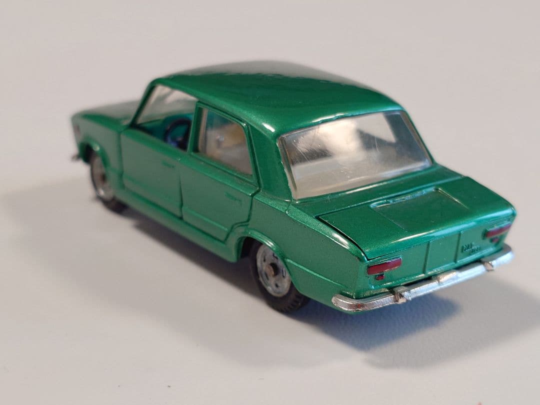 MEBETOYS 　A-16 FIAT 124
