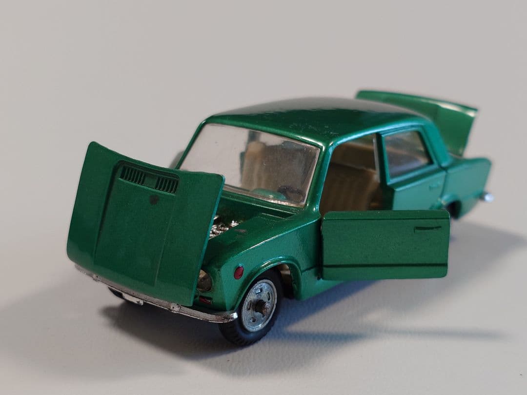 MEBETOYS 　A-16 FIAT 124