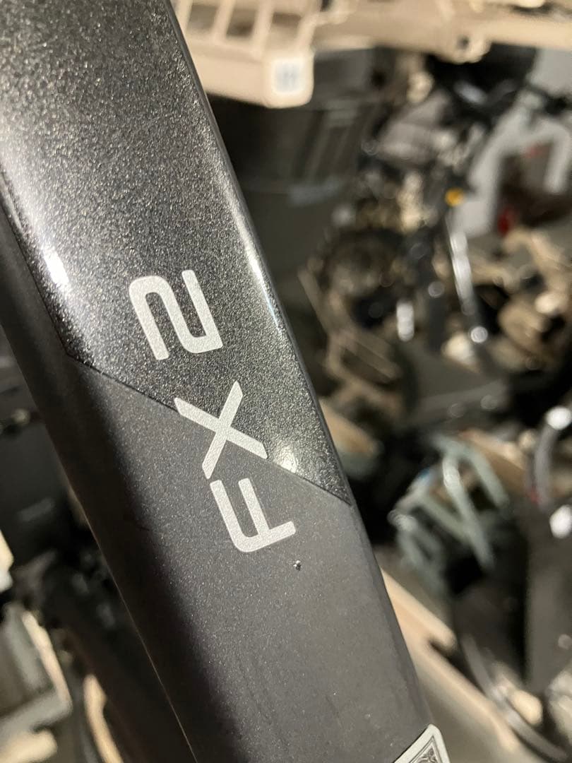 Trek FX 2 クロスバイク マットブラック