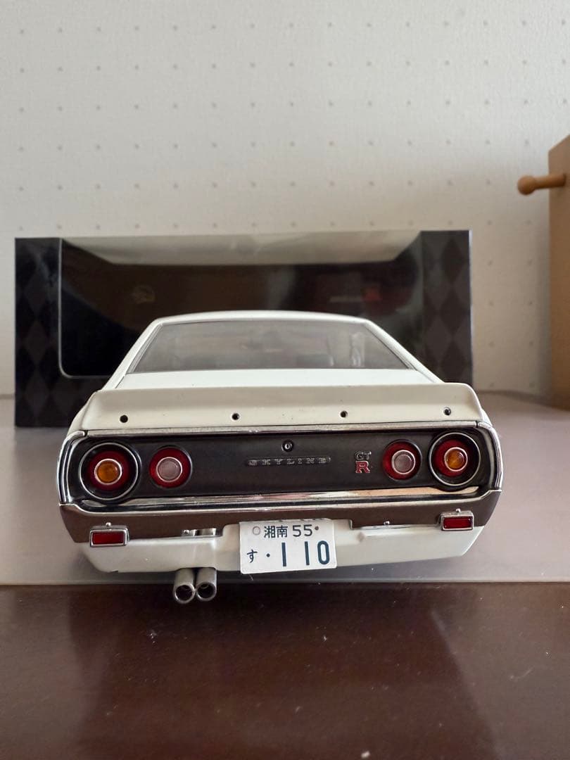 こ*こ様 Kyosho 1/18スカイライン GT-R ケンメリ　カスタム品　ホ
