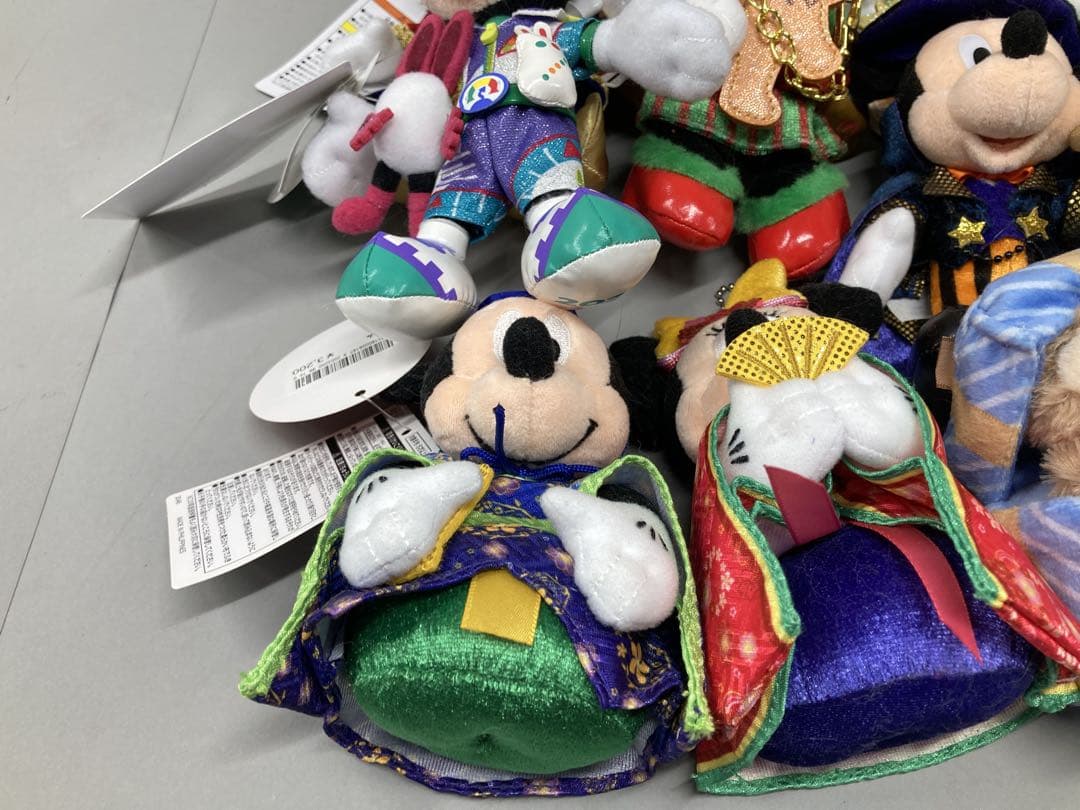 ディズニー タグ付き ぬいぐるみ キーホルダー 12点セット