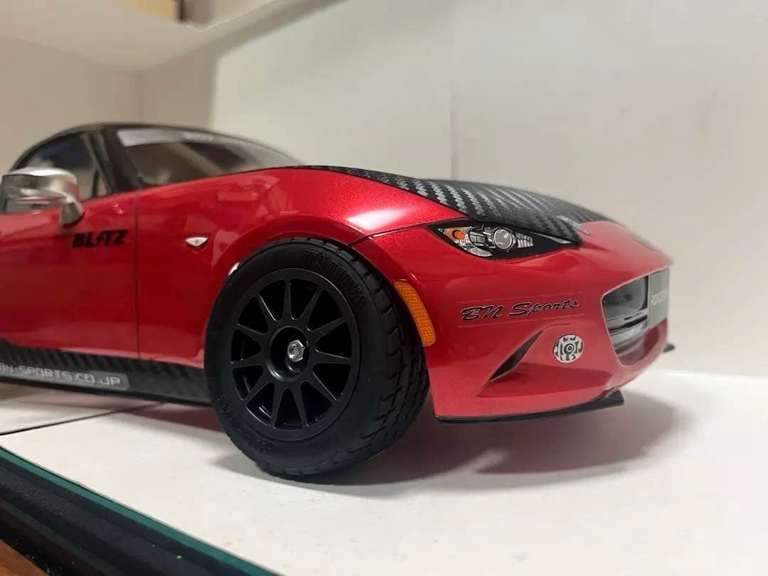 ラジコン 1/10 タミヤXB マツダ ロードスター レッドボディとタイヤセット
