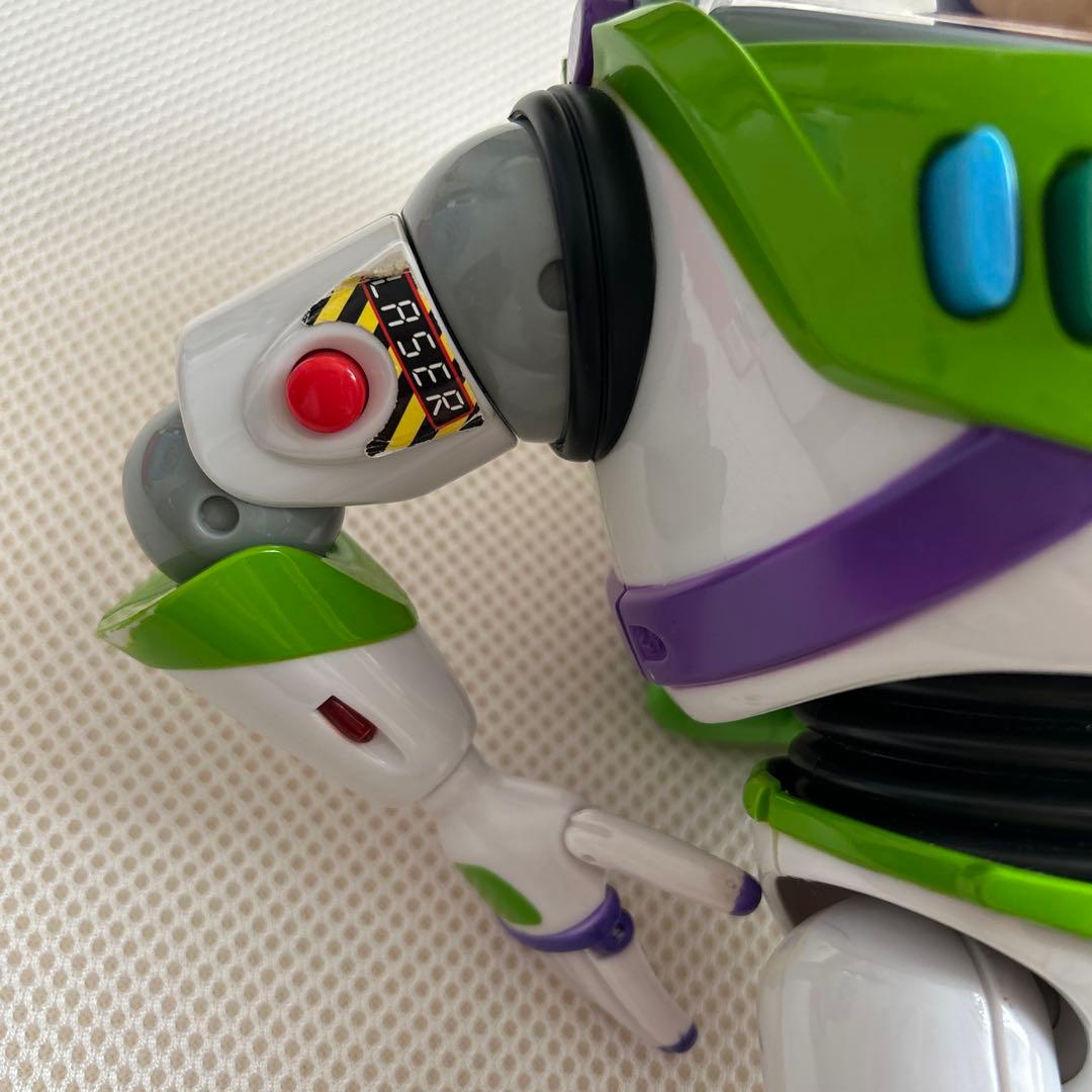 トイストーリー　トーキングアクションフィギュア ウッディ バズ・ライトイヤー
