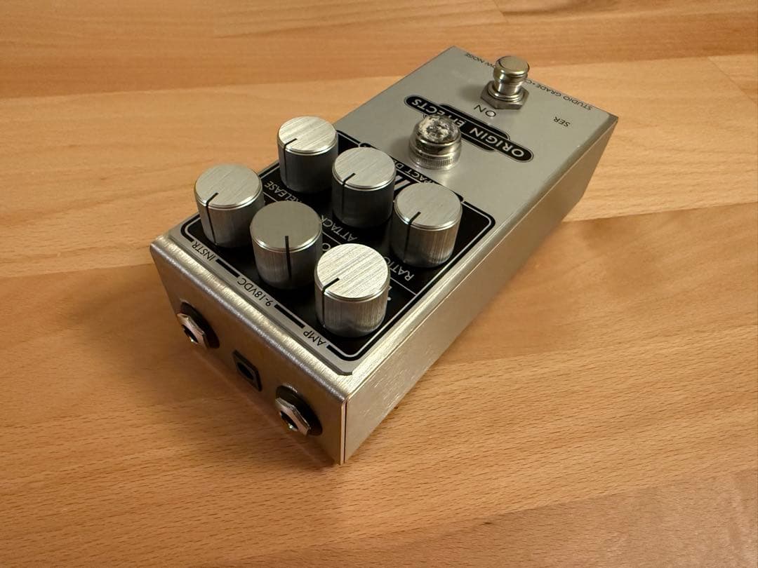 ギター Origin Effects Cali76 Compact Deluxe