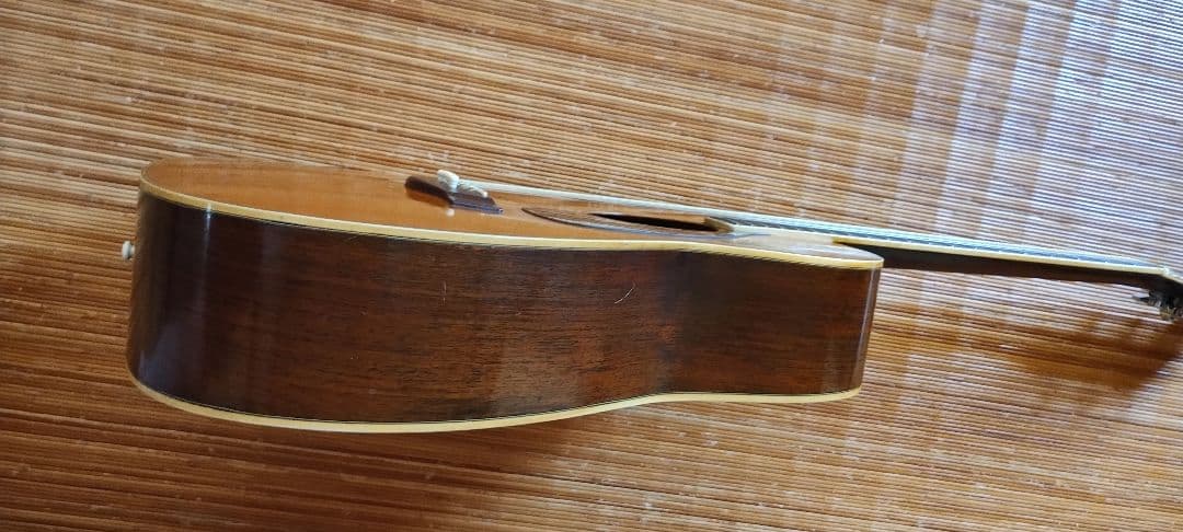 【希少モデル】 YAMAHA FG-350　赤ラベルビンテージ 70年製