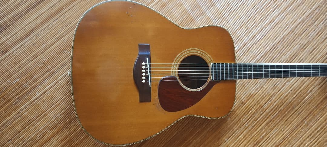 【希少モデル】 YAMAHA FG-350　赤ラベルビンテージ 70年製