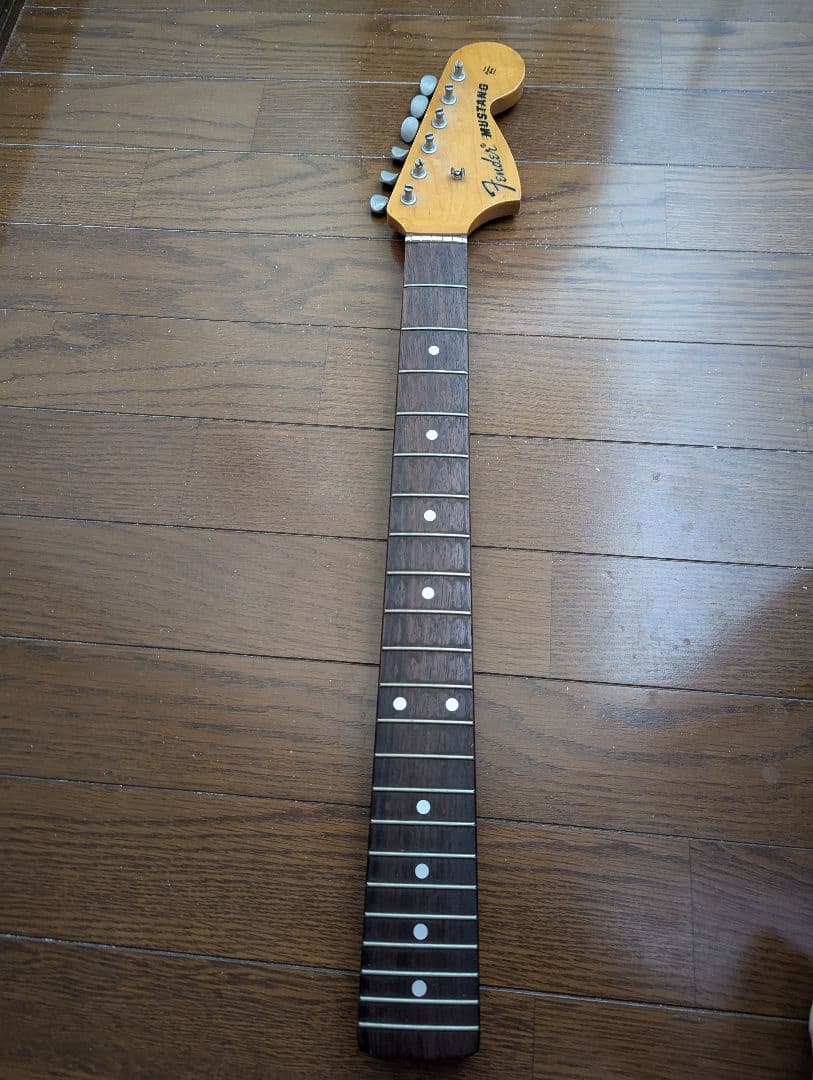 Fender Mustang エレキギター クリーム　ジャンク品