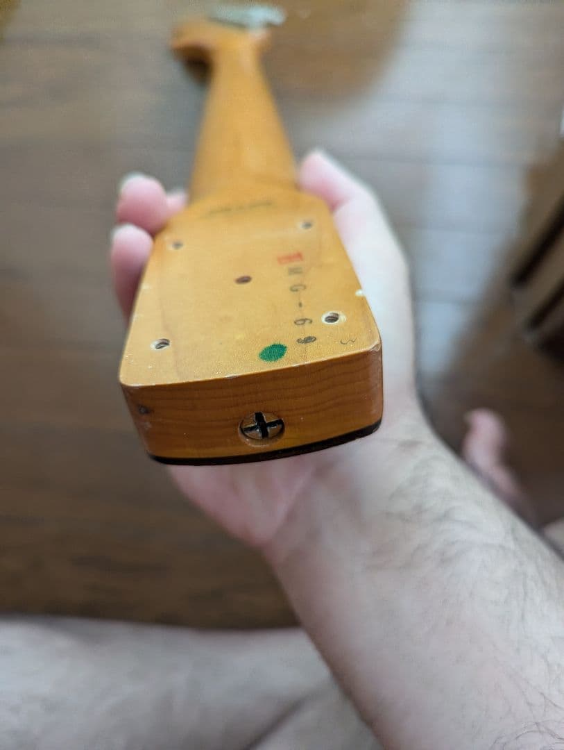 Fender Mustang エレキギター クリーム　ジャンク品