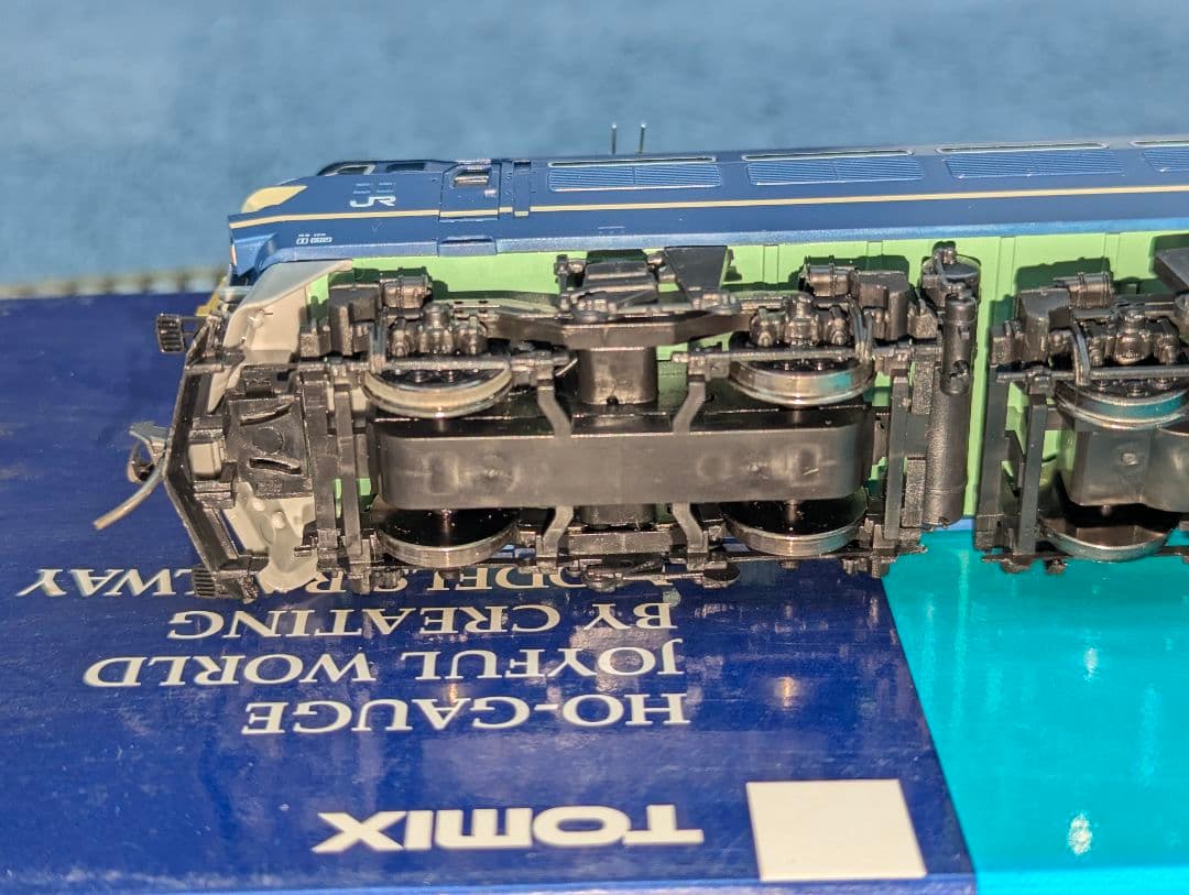 トミックス　HO-118　EF66 電気機関車　(PS22B付)