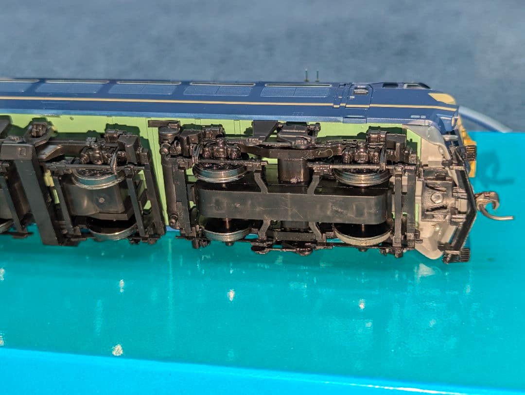 トミックス　HO-118　EF66 電気機関車　(PS22B付)