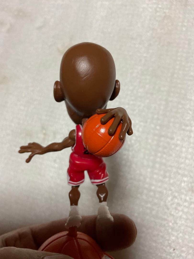 1998年／NBA・ジョーダンミニチュア人形。「23」。本体のみ。