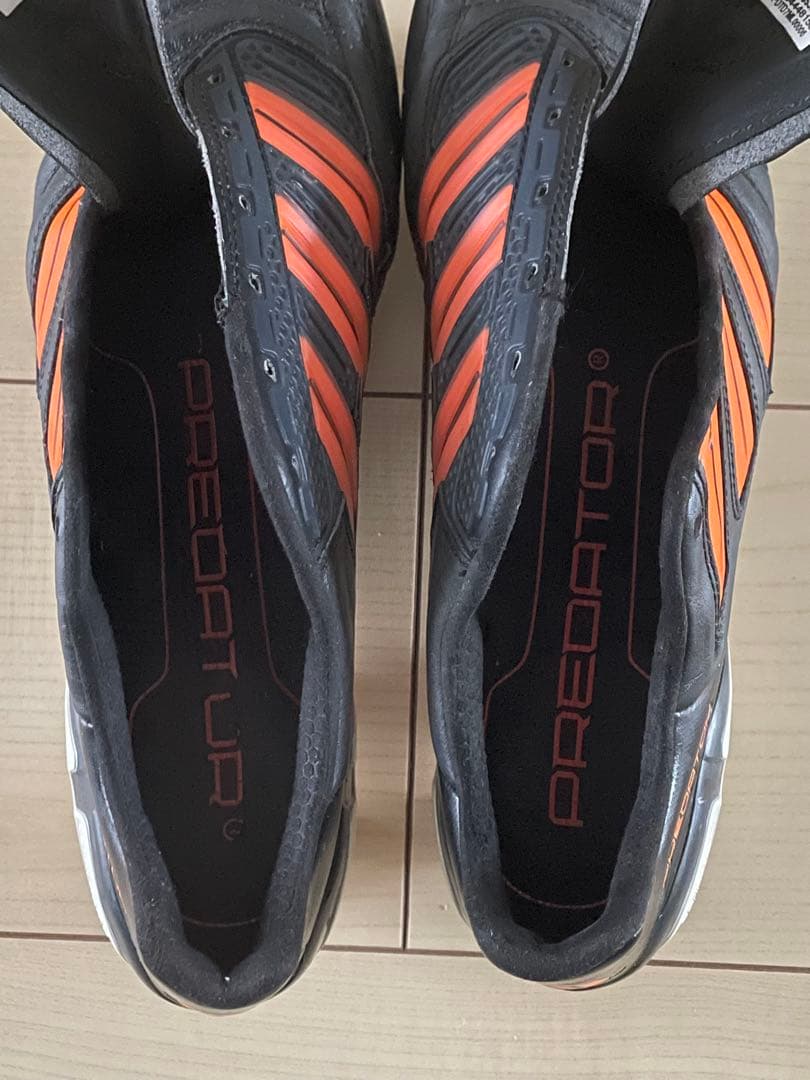 アディダスサッカースパイクプレデターアディパワーTRX SG オレンジ色黒