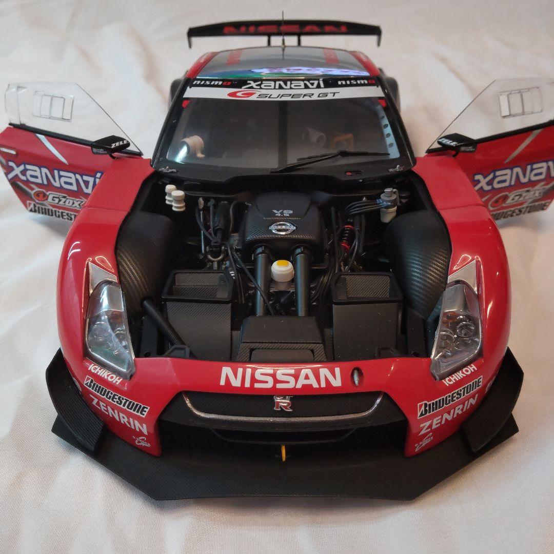 オートアート XANAVI NISMO GT-R 1/18 箱なし