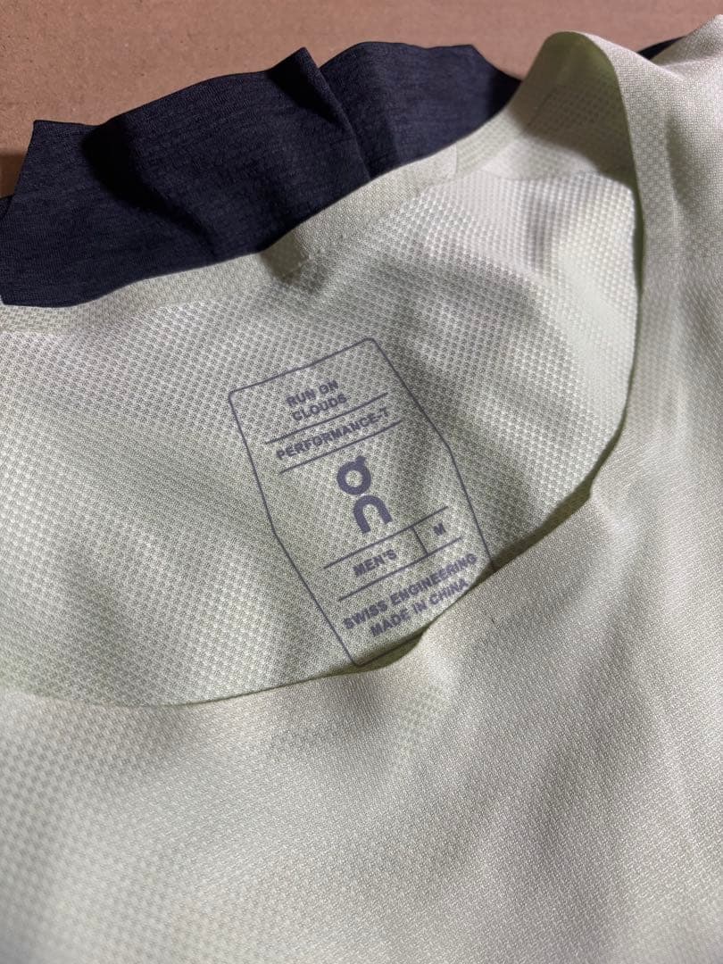 【激アツ】On ランニング 超軽量 Tシャツ 2着セット
