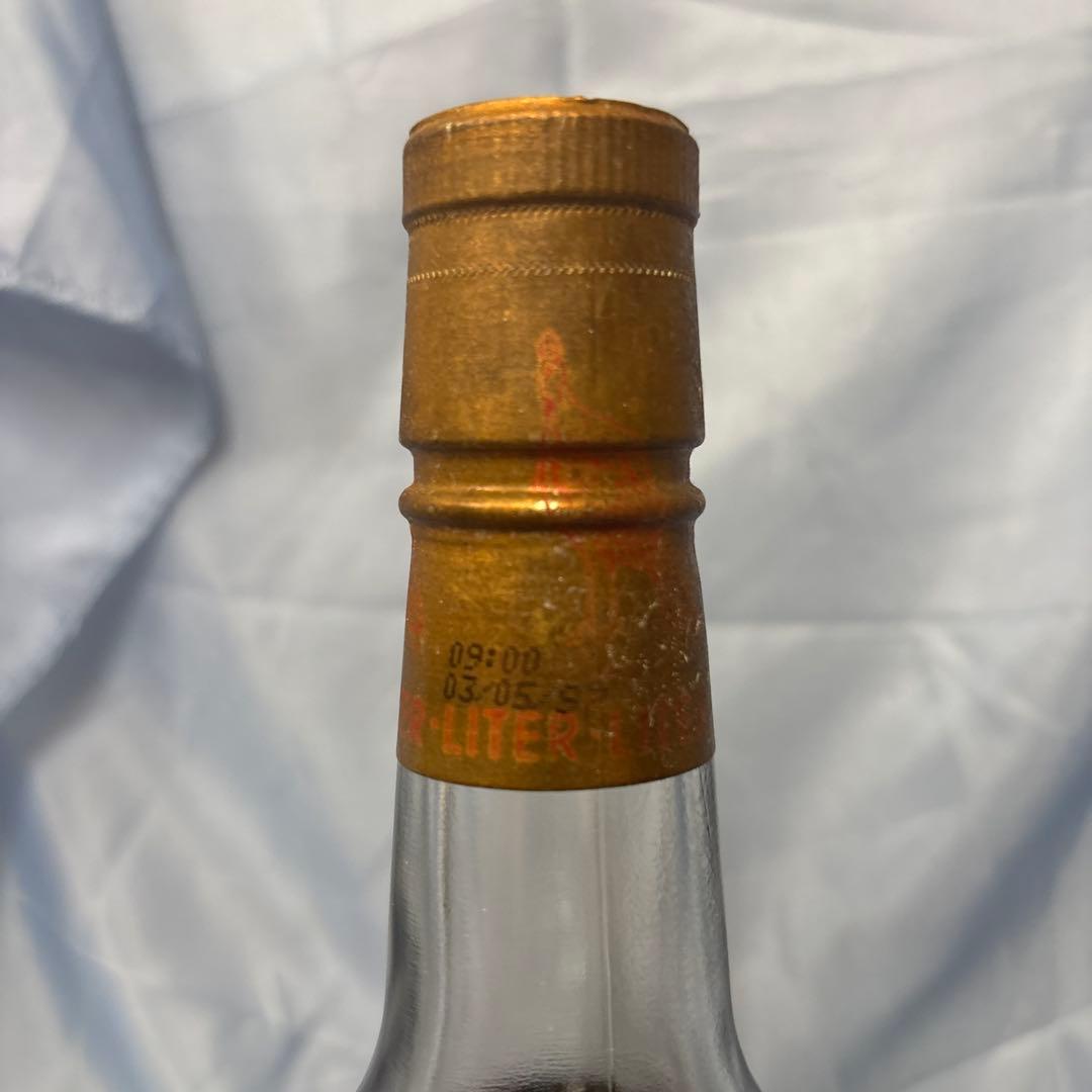 ワイルドターキー 8年 旧ボトル　1000ml