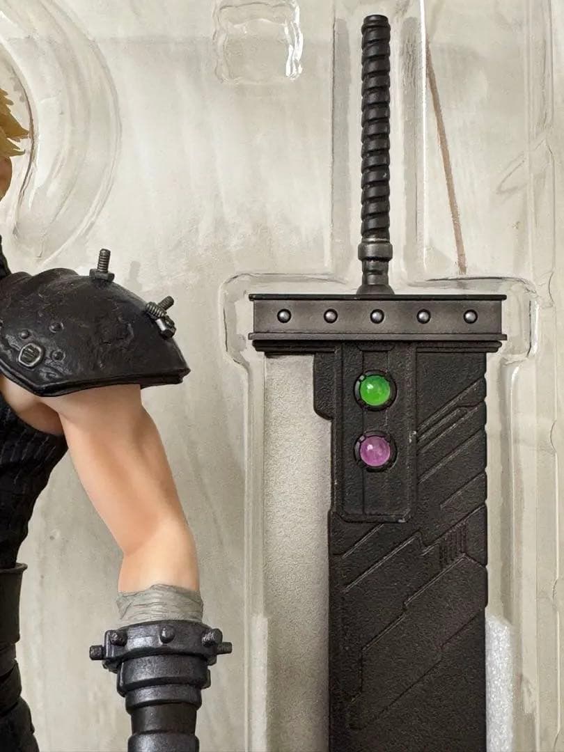 クラウド フィギュア スタティックアーツ ファイナルファンタジー FF7
