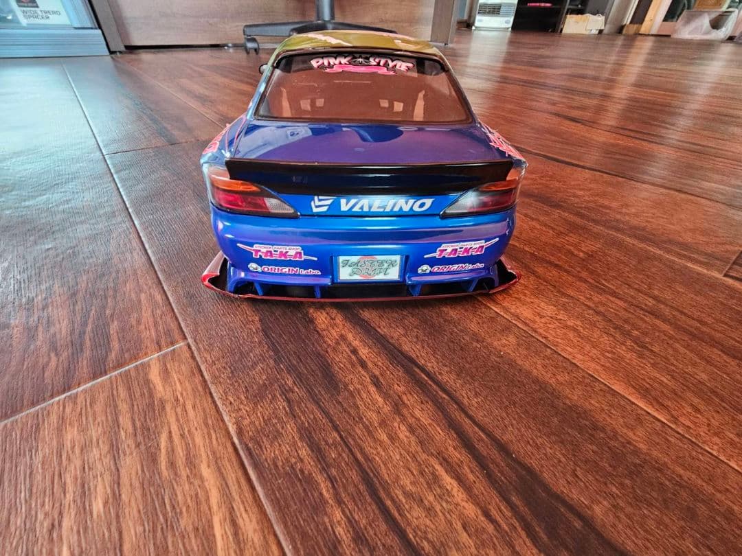 アディクション　S15シルビアラジコンボディ