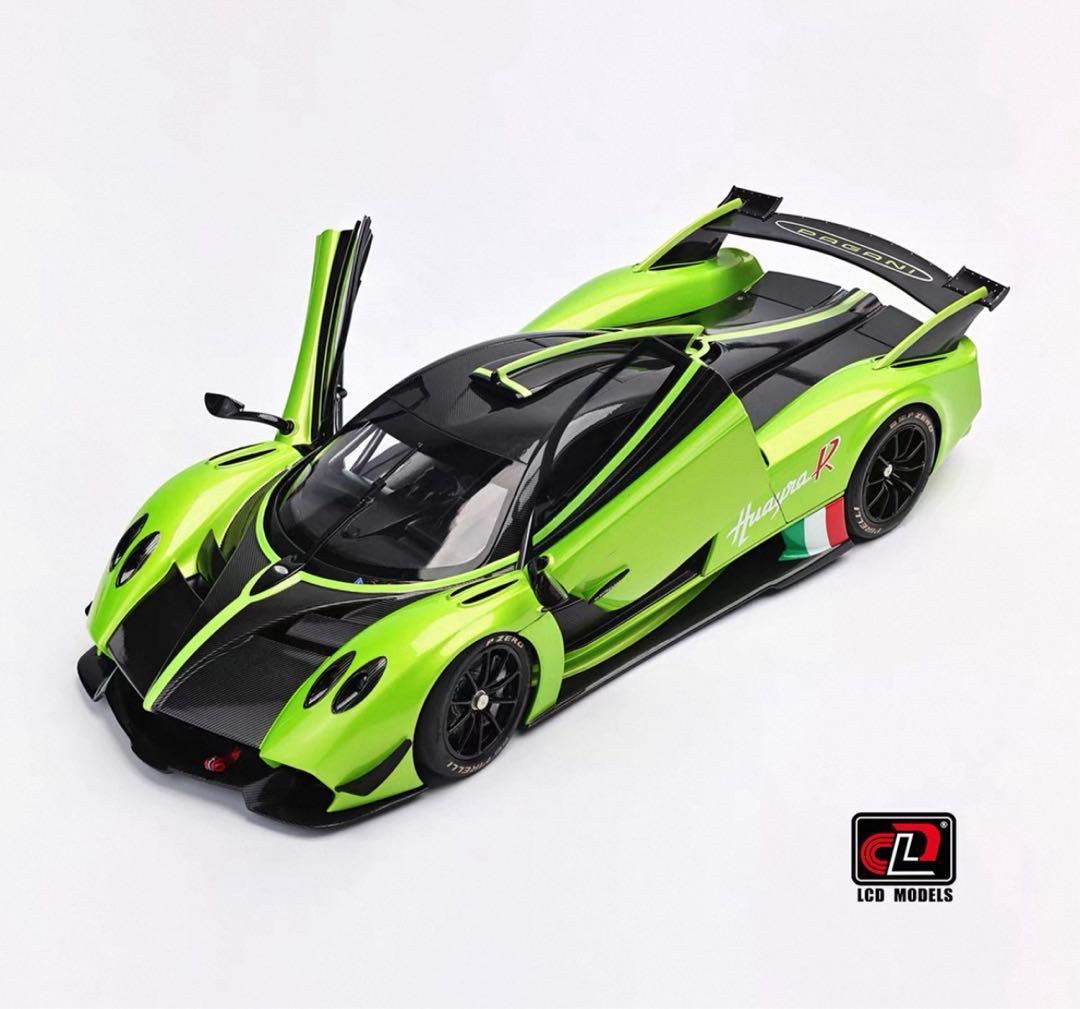 完売 入手困難 LCD モデル 1/18 パガーニ ウアイラ ミニカー 全開閉