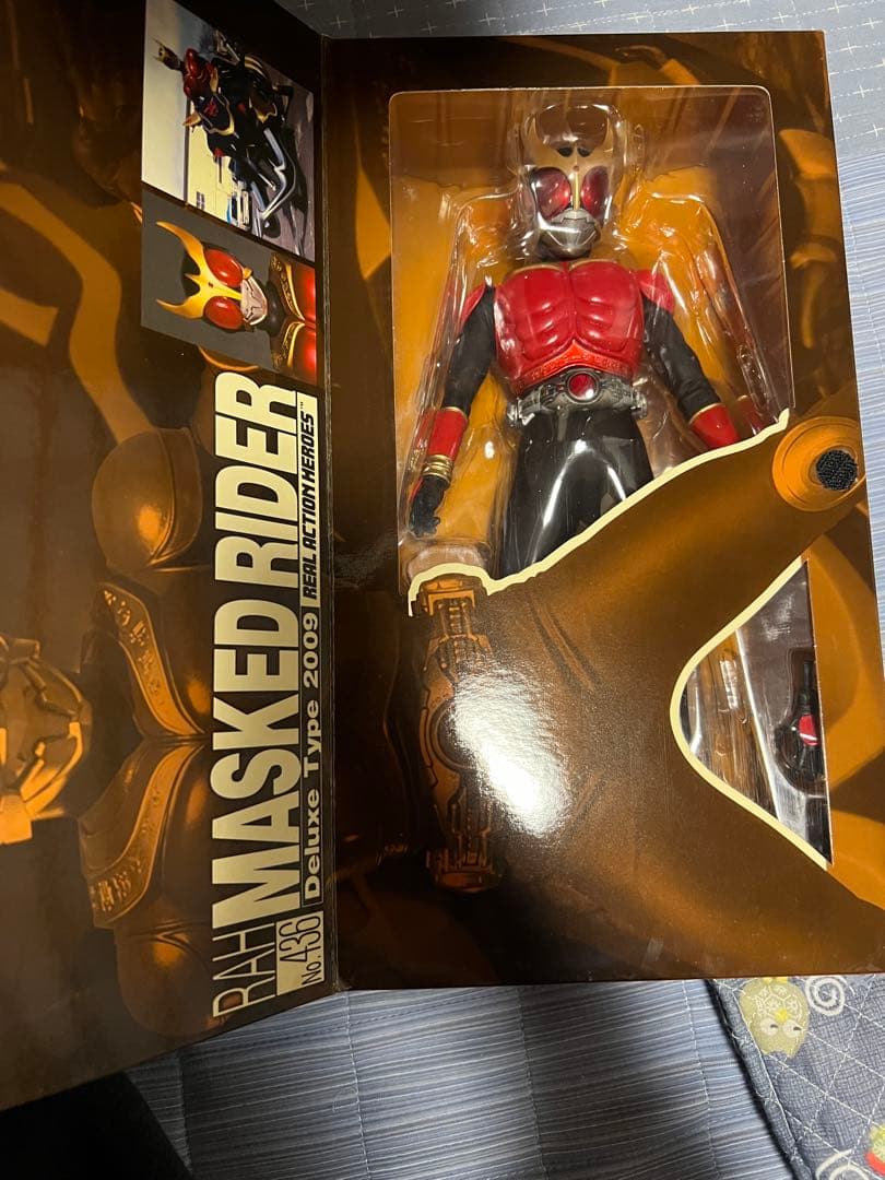 RAH リアルアクションヒーローズ 仮面ライダークウガ　マイティフォーム