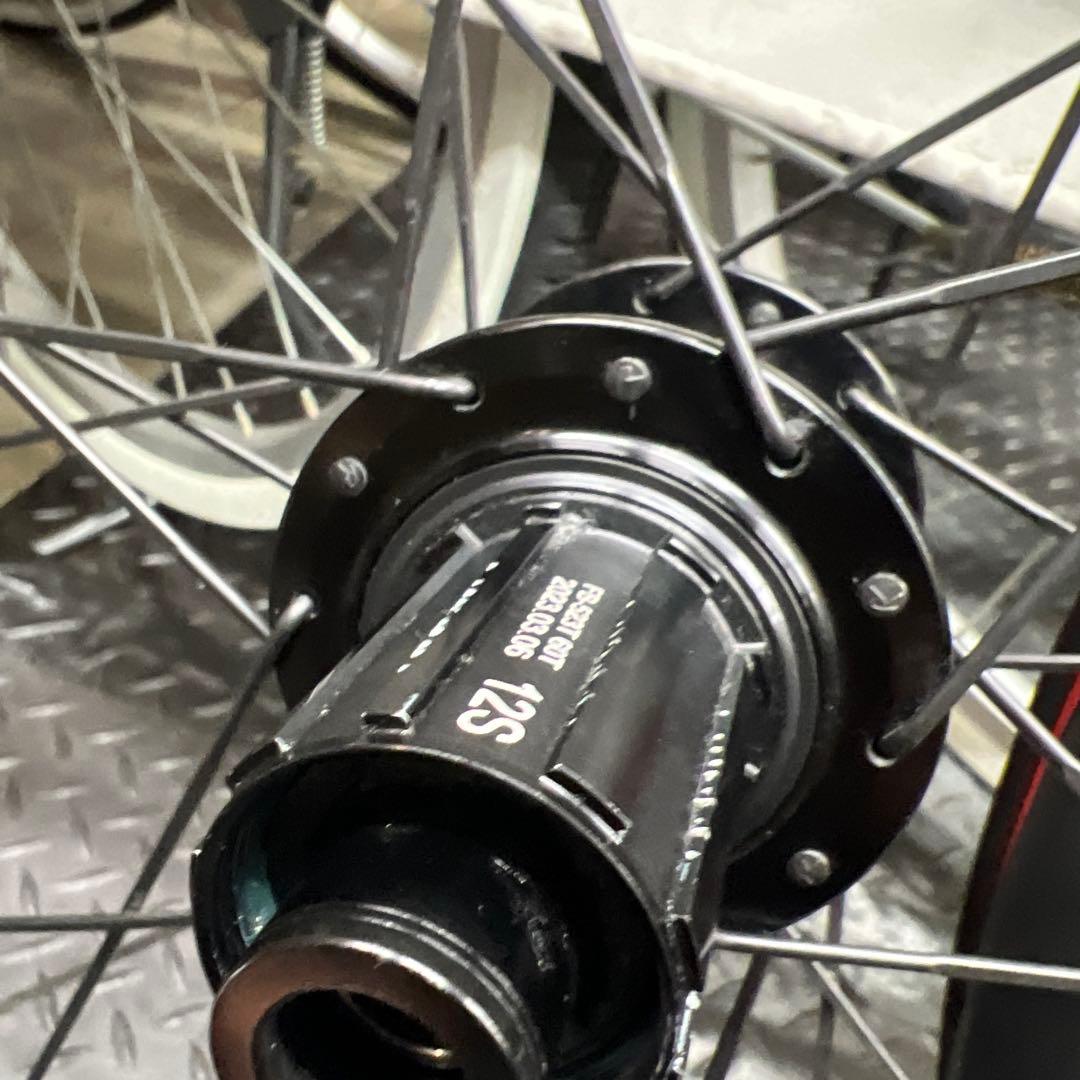 attaque アタッキーc451-RD 完組ホイール カーボン45mm