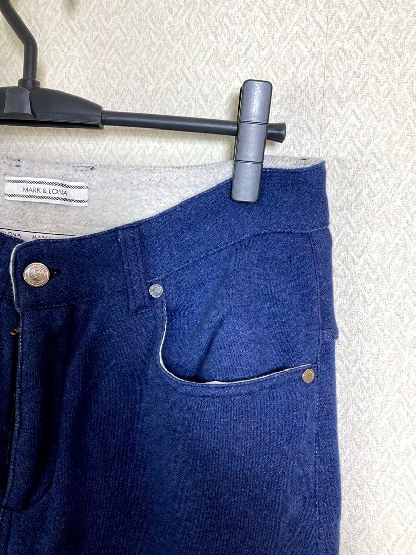 （美品）MARK&LONAゴルフパンツ ズボン 青系 マークアンドロナ サイズM