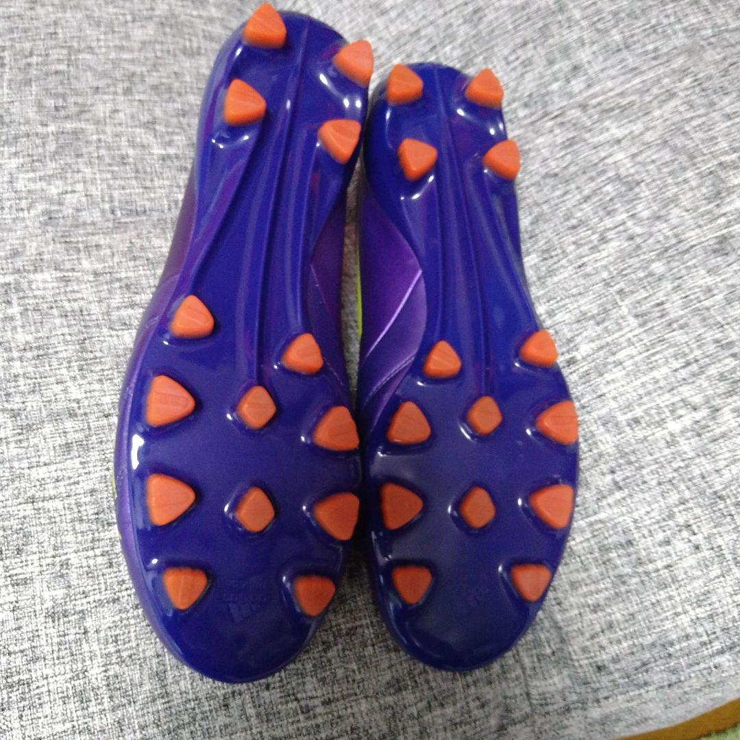 F50サッカースパイク 最軽量天然皮革バージョン