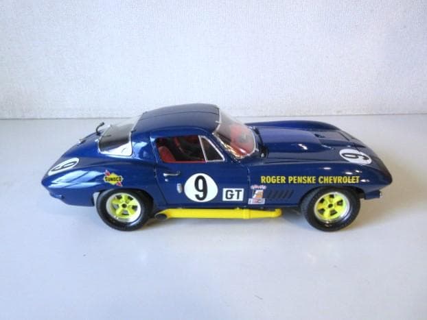 特価 exoto (1/18) コルベット Grand Sports Coupe