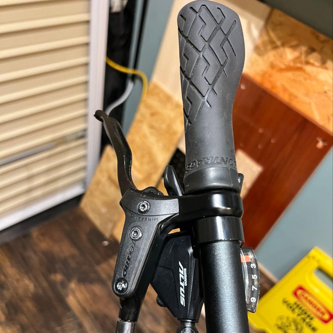 TREK Dual Sport 2 Gen 5 2024年　美品　兵庫県