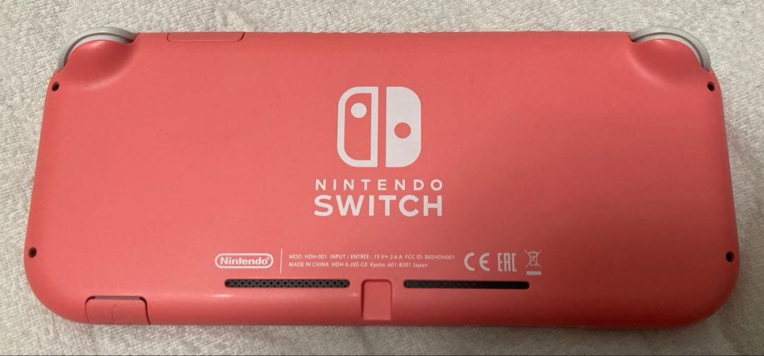 ニンテンドースイッチライト コーラル　ジャンク品　本体のみ