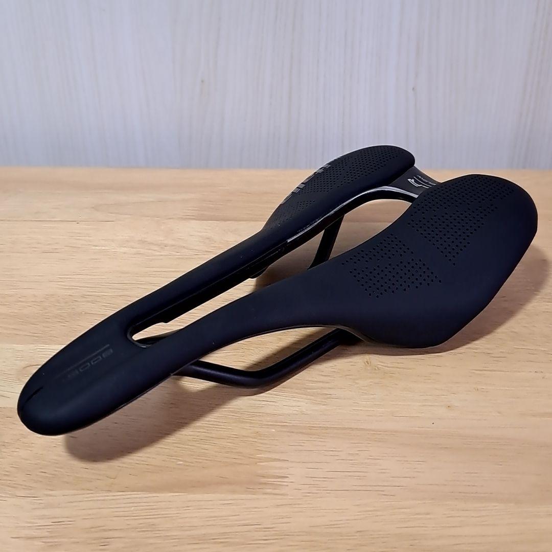 Selle Italia SLR BOOST TM スーパーフロー S3