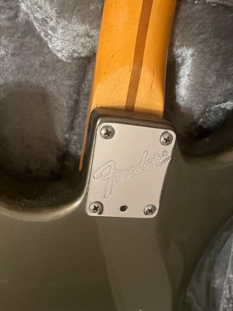 Fender USA Stratocaster 1984年製 ハードケース付き