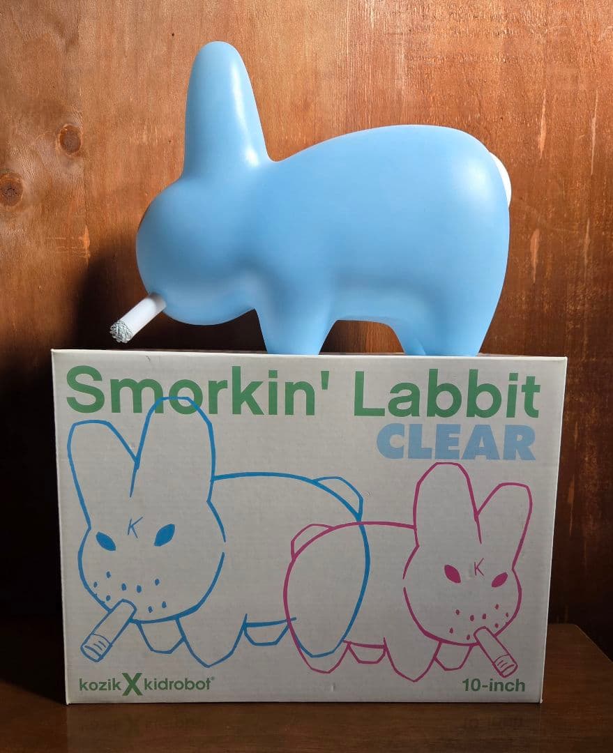 KOZIK×KIDROBOT スモーキンバーニー 10インチ