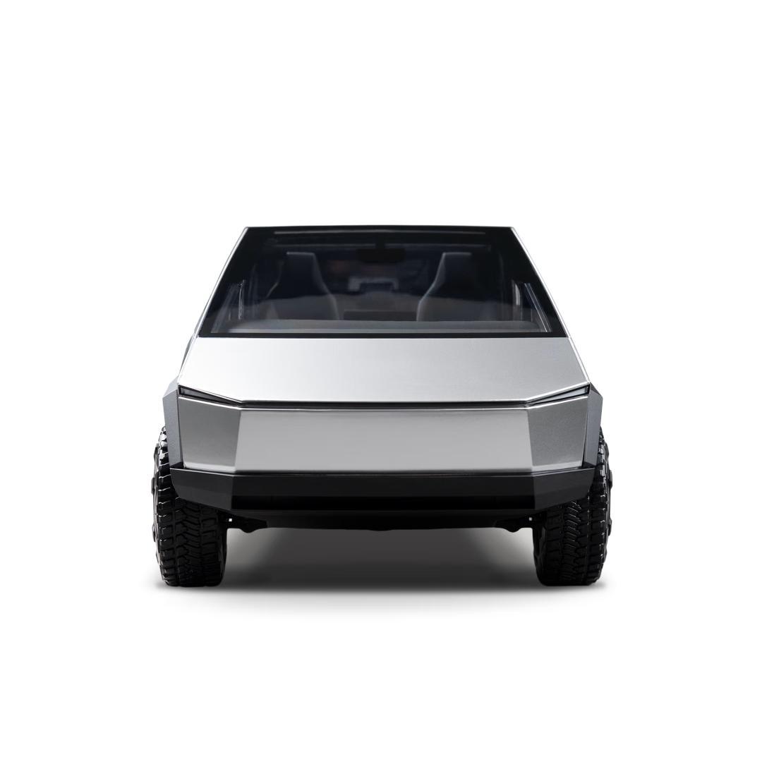 テスラ Tesla Cybertruck 1:18スケール ダイキャスト 新品
