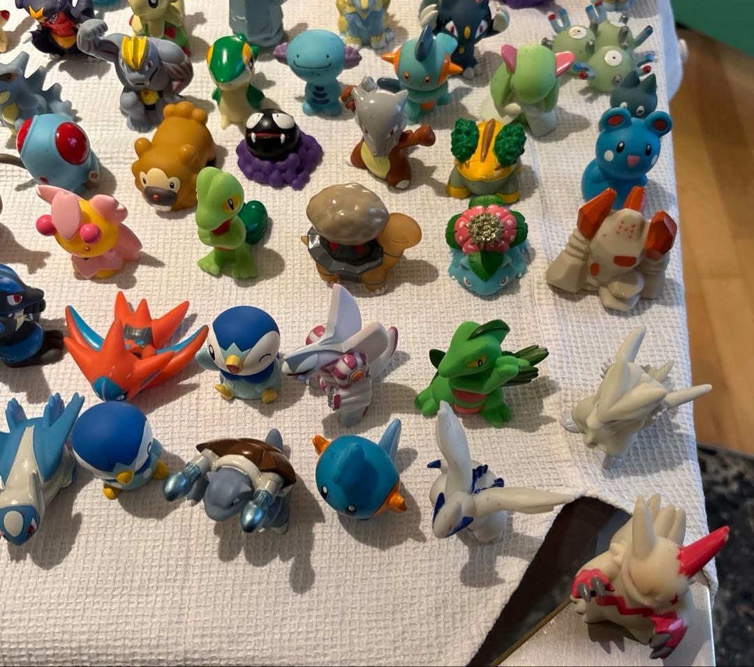 ポケモン　レトロ　フィギュア　ゆび人形　143体セット