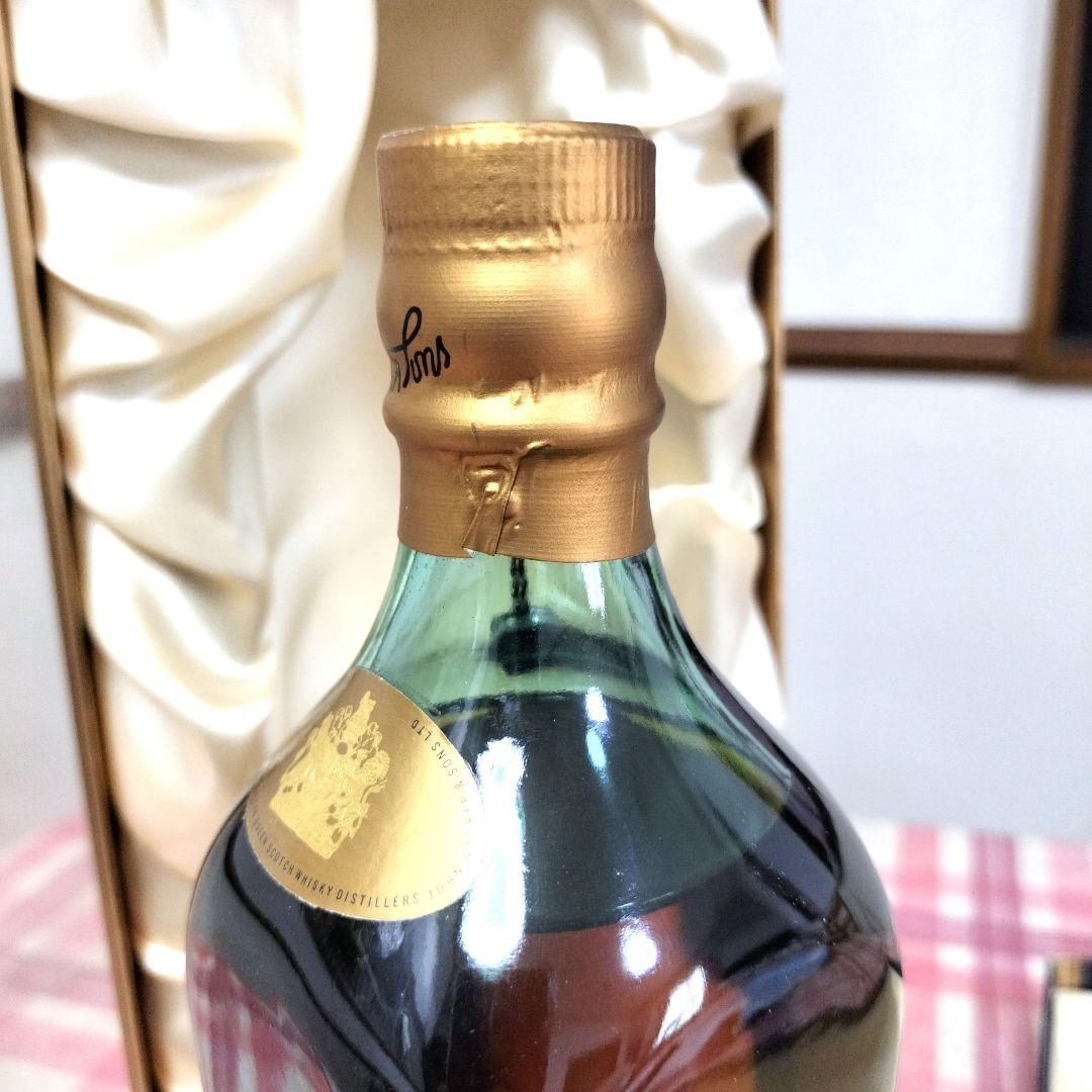 箱付き　ジョニーウォーカー　ブルーラベル　ボトルNO・C・25583JW