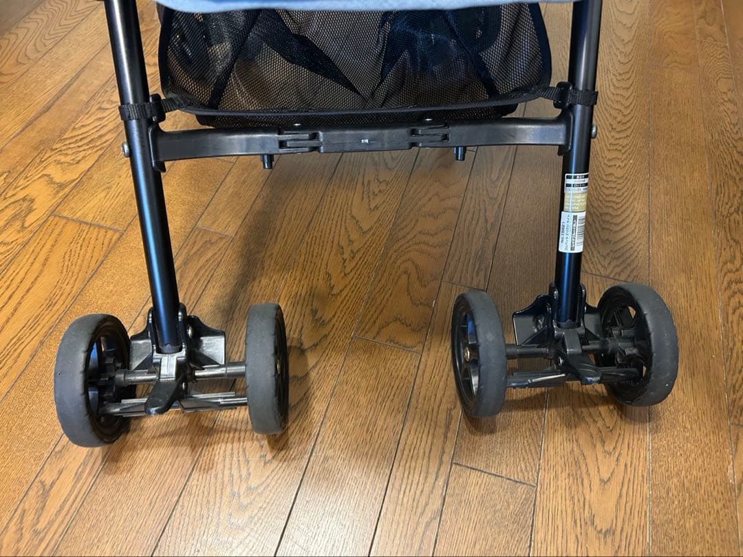 COMPET　コムペット　ペットカート　ミリミリライト　軽量3.9kg　犬用